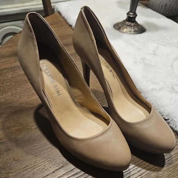 Gianni Bini Neutral High Heel Platform Size 9 - Picture 3 of 9